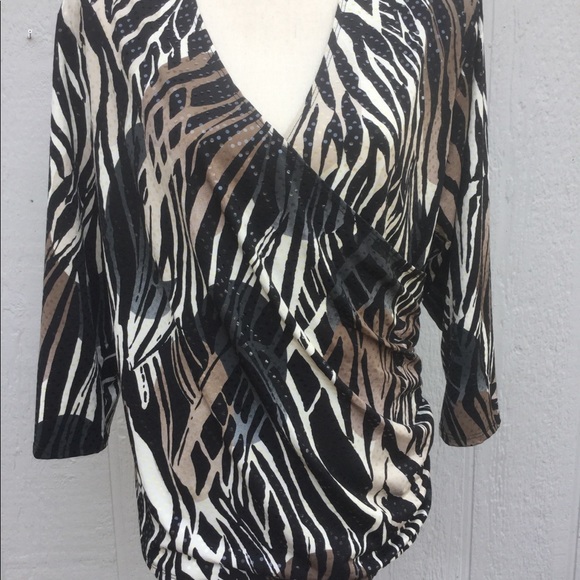 aDressing  Woman Tops - Sparkling blouse.